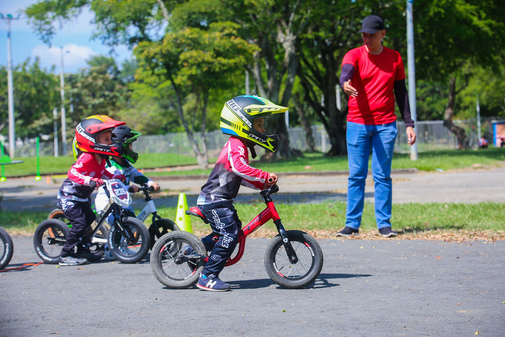 Deportista Pro Riders BMX