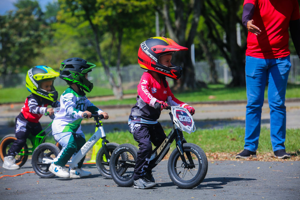 Deportista Pro Riders BMX